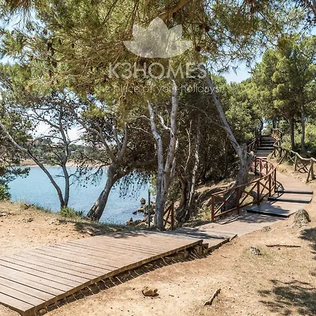 Spacious In Costa Brava Villa