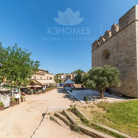In L Escala With Private Pool & Garden
